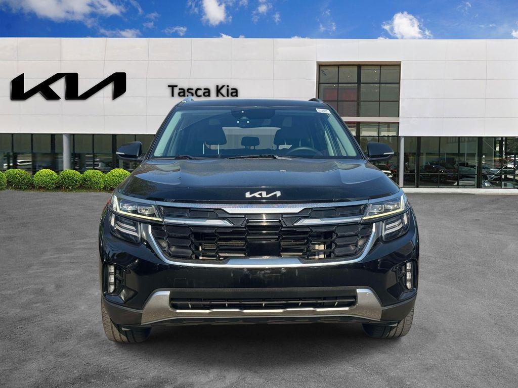 used 2024 Kia Seltos car, priced at $24,975