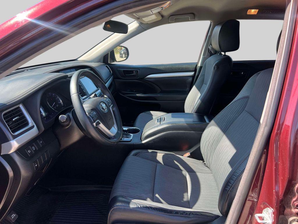used 2018 Toyota Highlander car, priced at $20,995