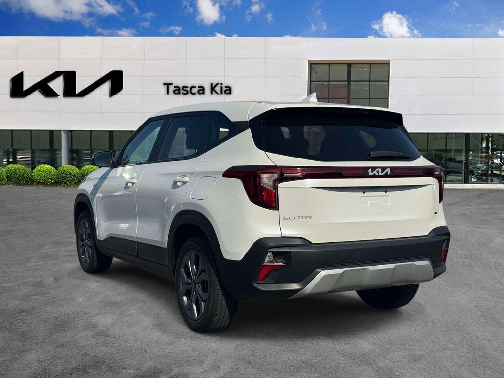 used 2024 Kia Seltos car, priced at $21,675