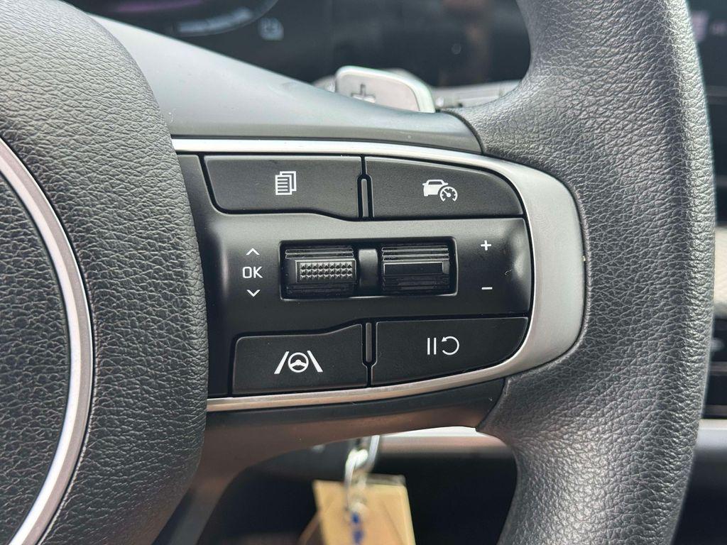 used 2024 Kia Sportage Hybrid car, priced at $28,170
