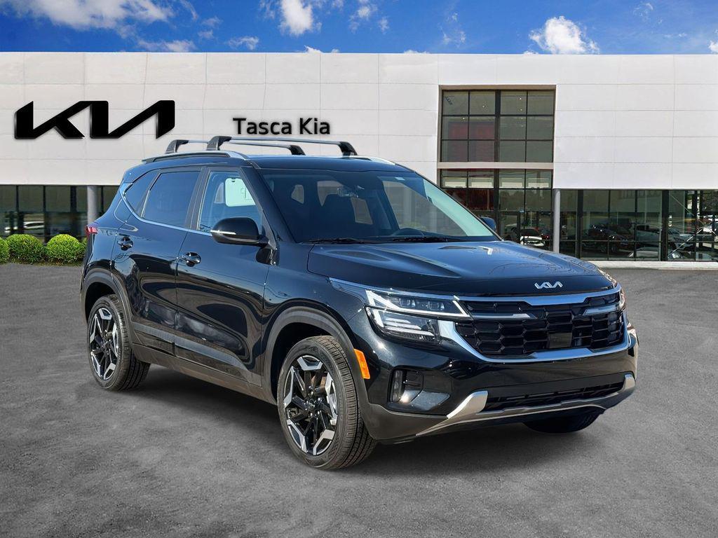 used 2025 Kia Seltos car, priced at $23,888