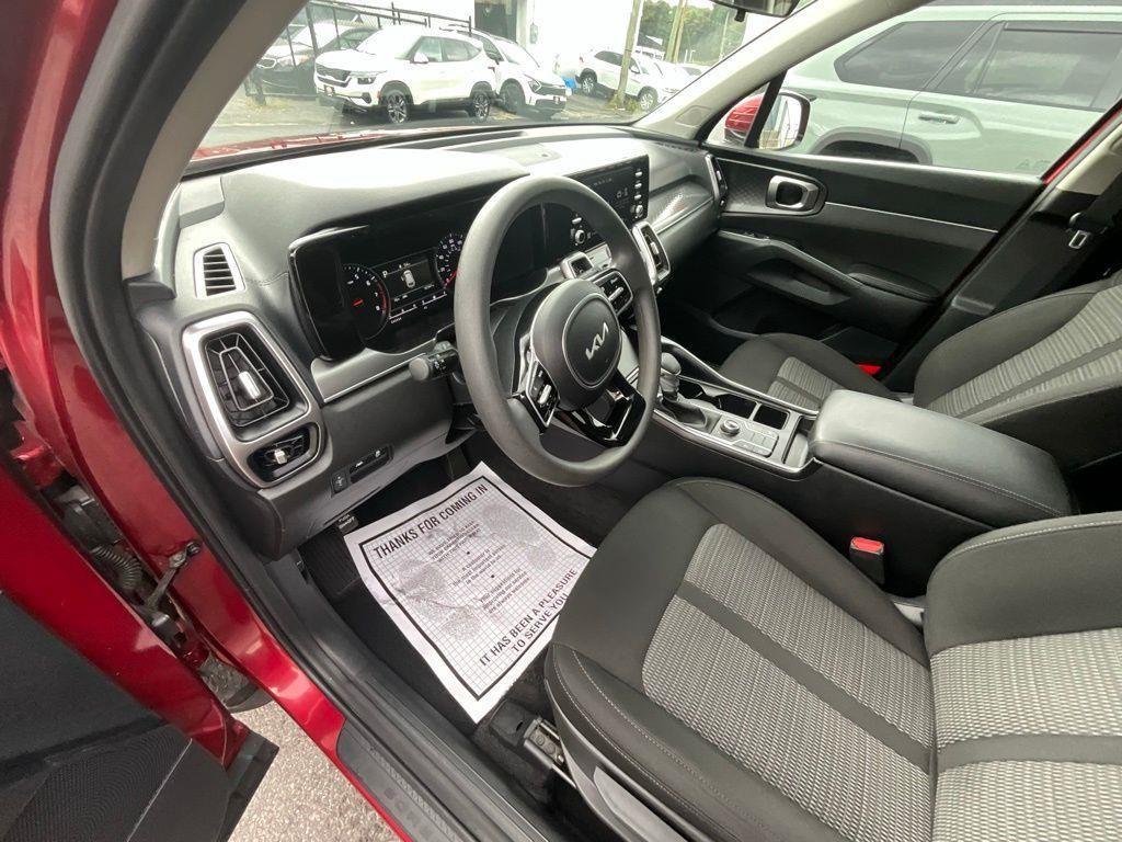 used 2023 Kia Sorento car, priced at $21,488
