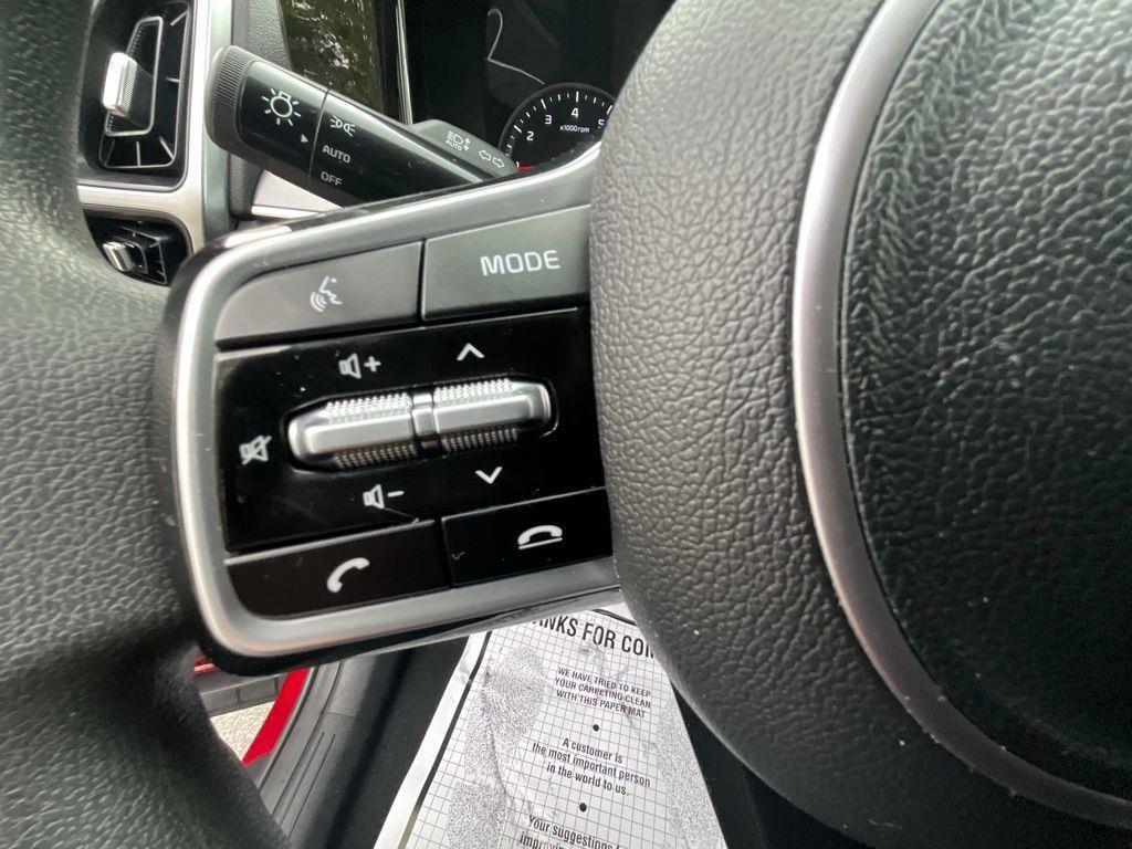 used 2023 Kia Sorento car, priced at $21,488
