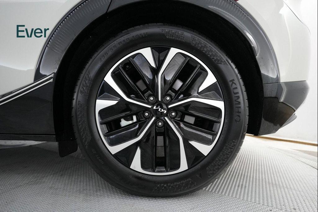 used 2024 Kia EV6 car, priced at $26,499