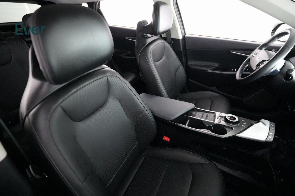 used 2024 Kia EV6 car, priced at $25,999