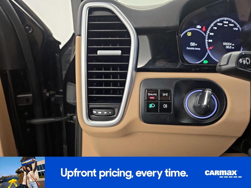 used 2019 Porsche Cayenne car, priced at $35,998