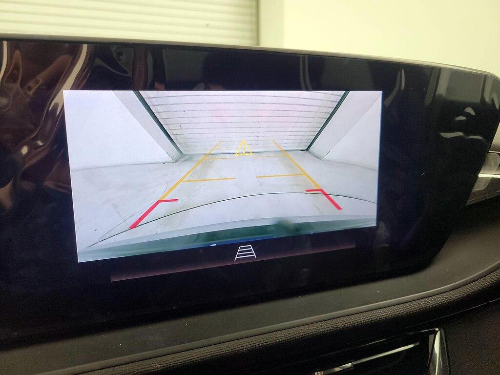 used 2025 Buick Envista car, priced at $27,998