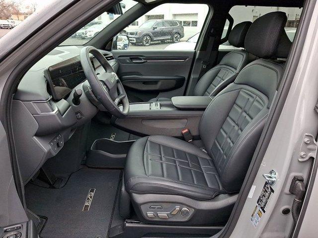 new 2026 Kia EV9 car, priced at $72,375