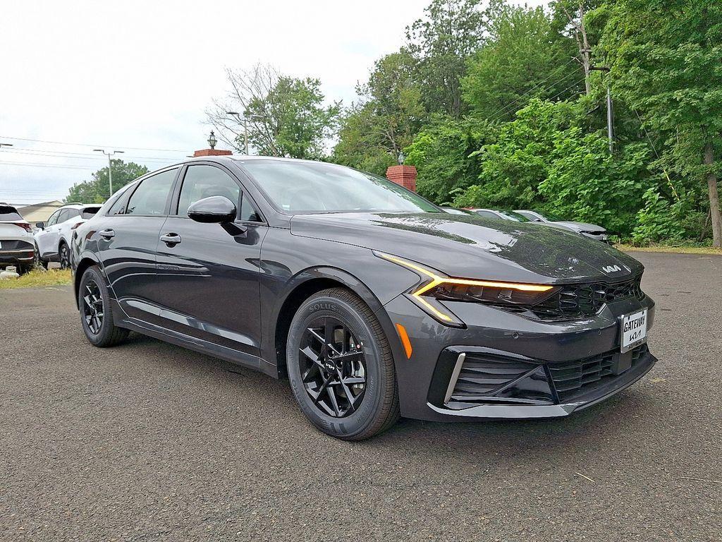 new 2026 Kia K5 car, priced at $27,065
