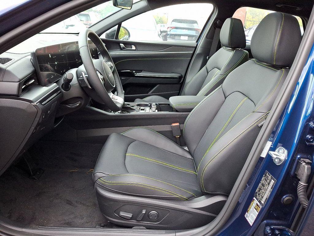 new 2026 Kia K5 car, priced at $37,565