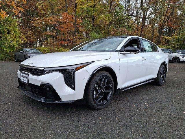 new 2025 Kia K4 car, priced at $32,330