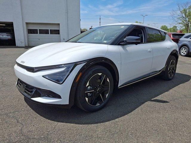 new 2025 Kia EV6 car, priced at $56,550