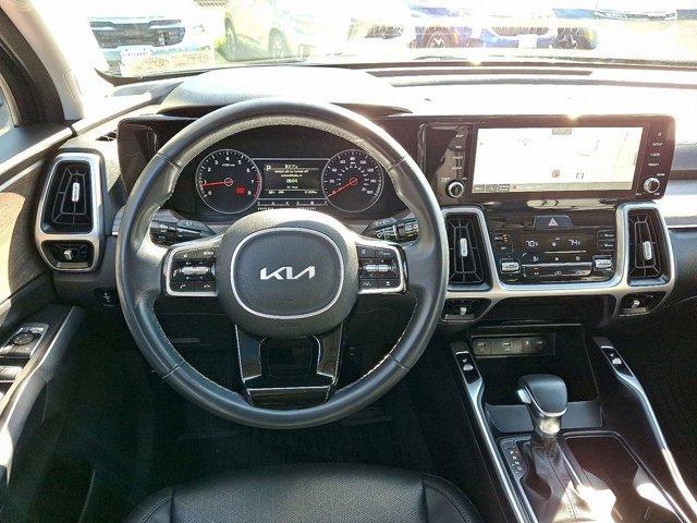 used 2022 Kia Sorento car, priced at $25,995