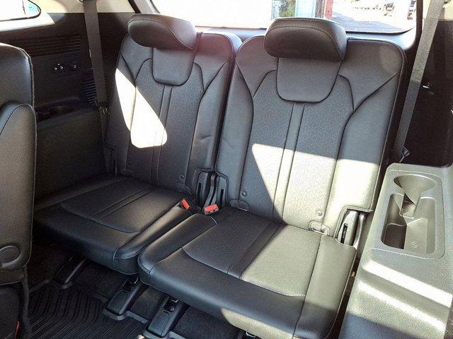 used 2022 Kia Sorento car, priced at $25,995