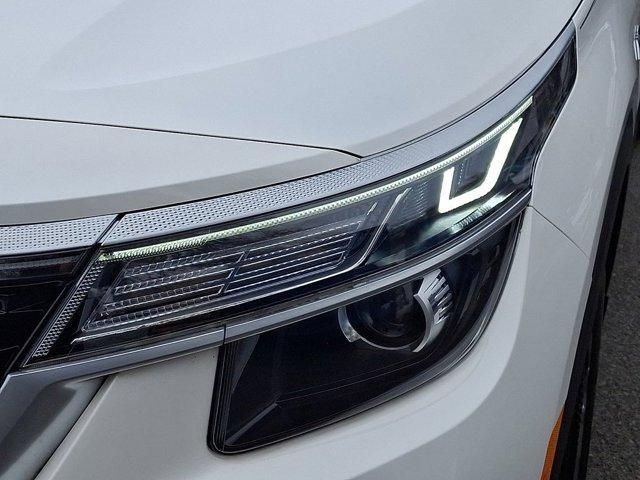 used 2022 Kia Seltos car, priced at $21,995