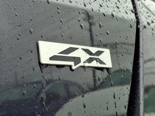 new 2025 Kia Sorento car, priced at $39,550