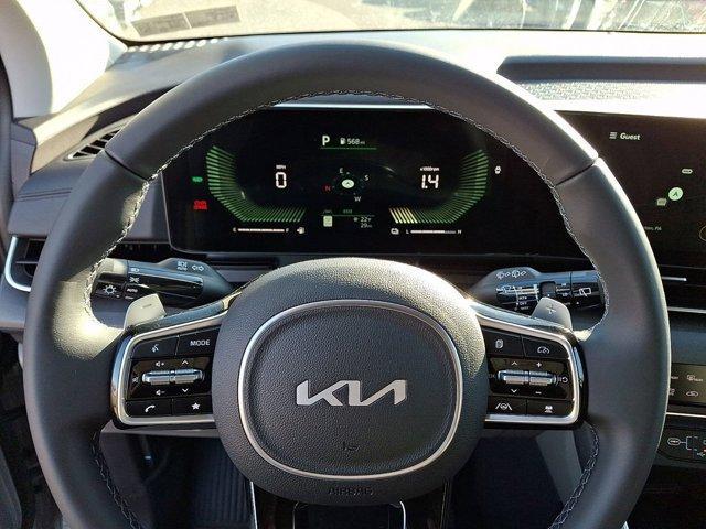 new 2026 Kia Carnival Hybrid car, priced at $45,385