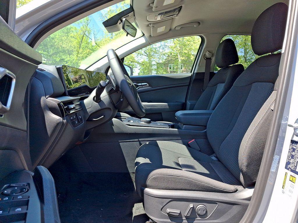 new 2026 Kia Sportage Hybrid car, priced at $32,230