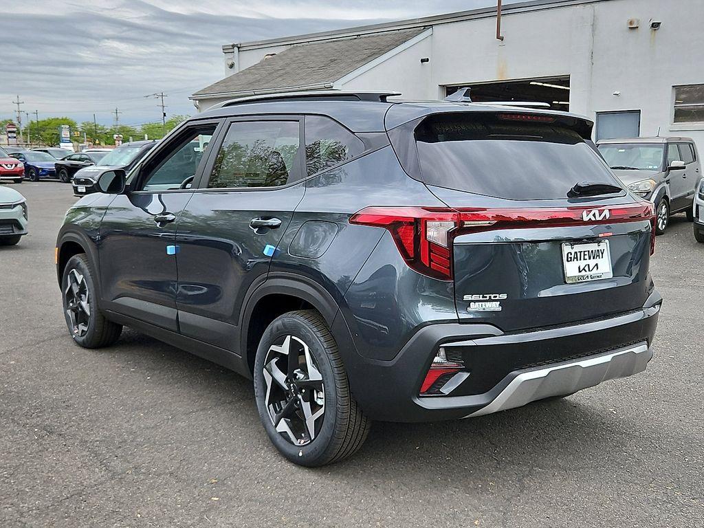 new 2026 Kia Seltos car, priced at $28,685