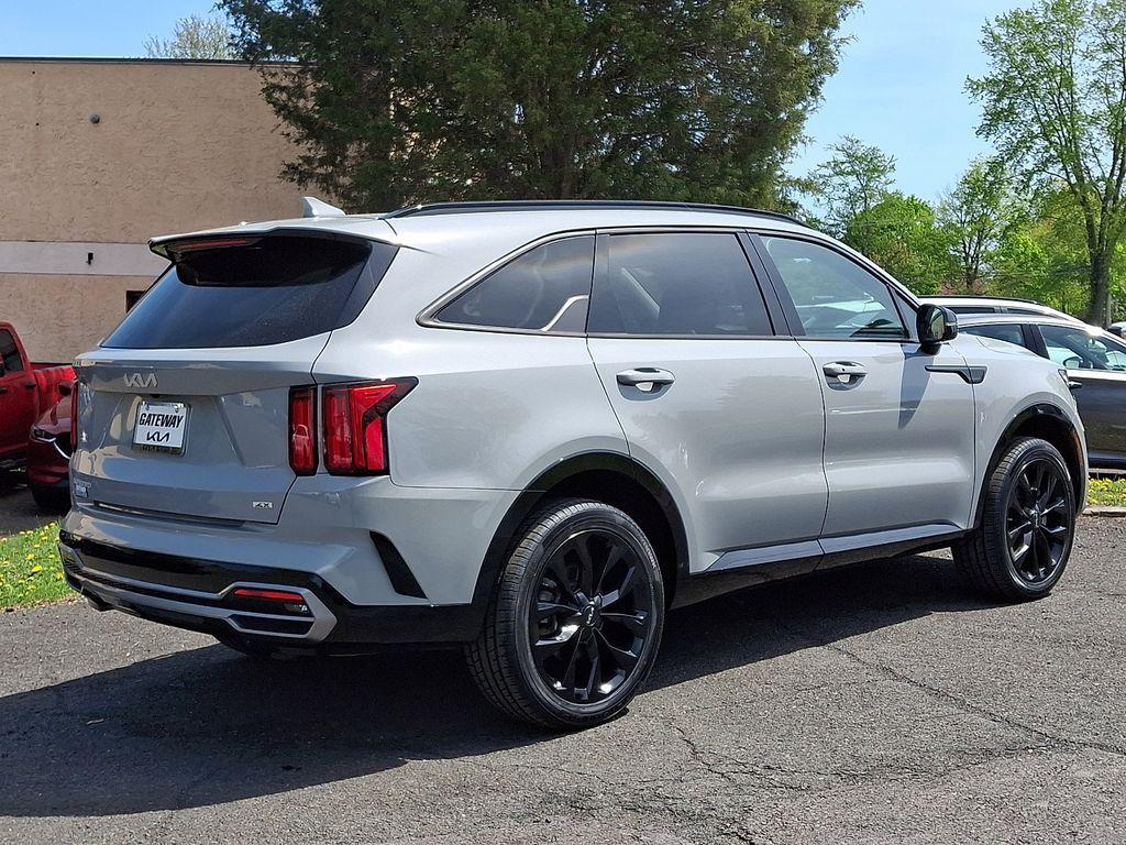 used 2023 Kia Sorento car, priced at $33,995