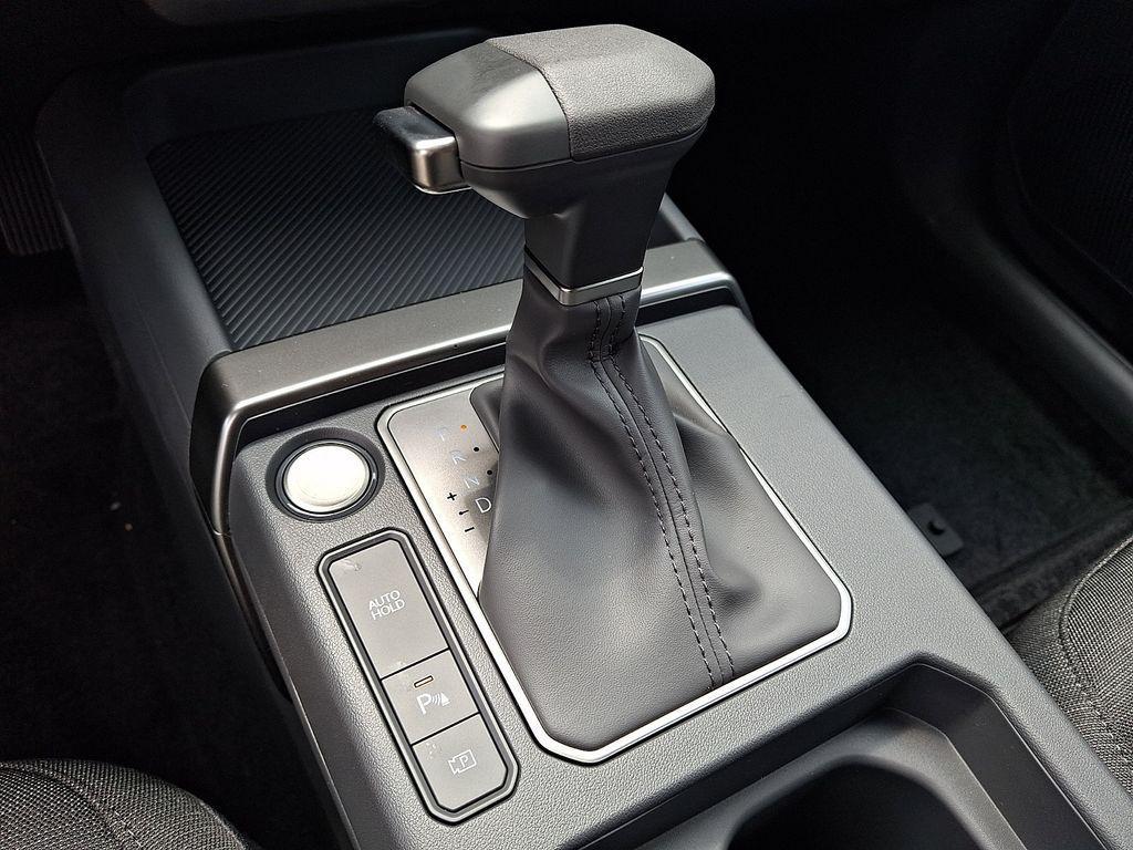 new 2027 Kia Seltos car, priced at $28,875