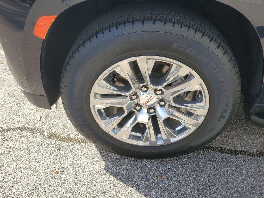 used 2022 GMC Yukon XL car, priced at $52,000