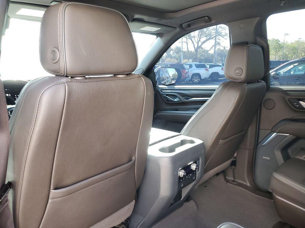 used 2022 GMC Yukon XL car, priced at $52,000