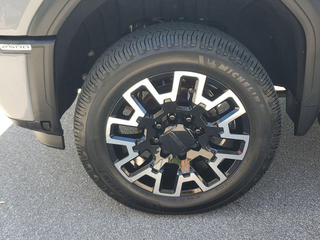 used 2025 GMC Sierra 2500 car, priced at $77,399