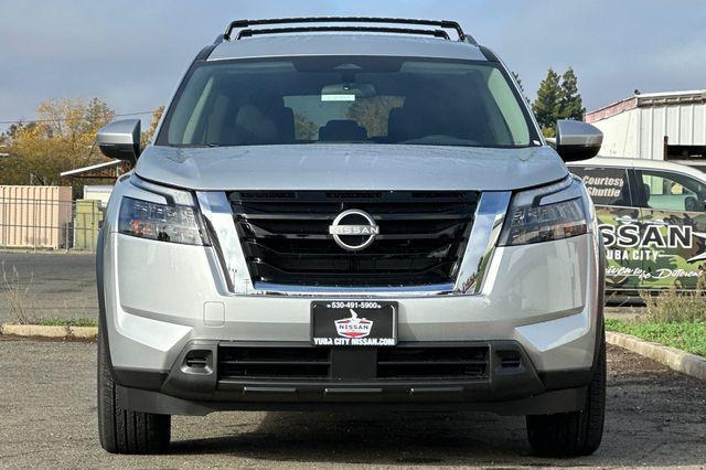 new 2025 Nissan Pathfinder car, priced at $34,490