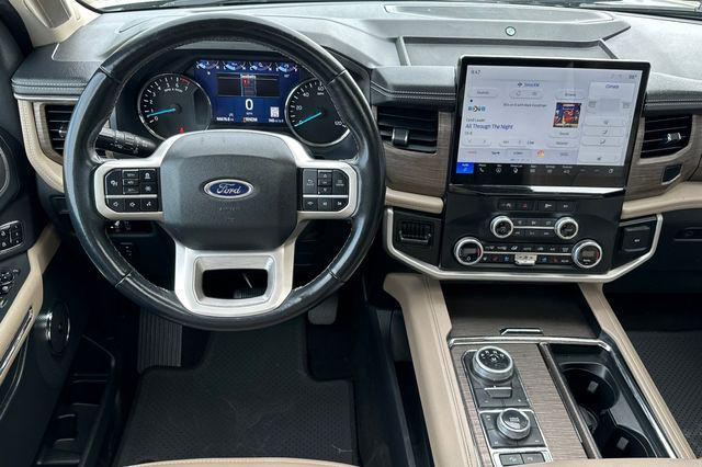 used 2024 Ford Expedition car, priced at $38,585