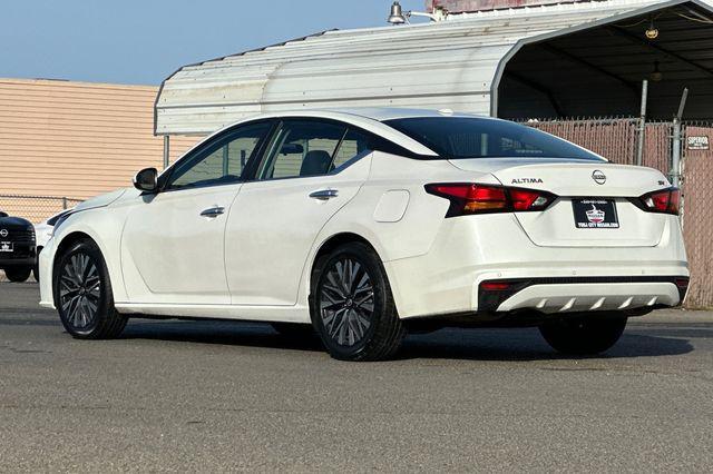 used 2023 Nissan Altima car, priced at $17,398