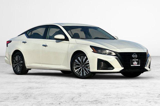 used 2023 Nissan Altima car, priced at $17,398