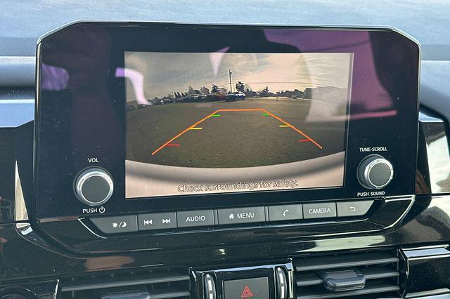 new 2025 Nissan Pathfinder car, priced at $34,490