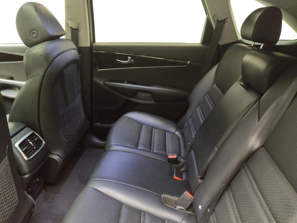 used 2020 Kia Sorento car, priced at $22,895