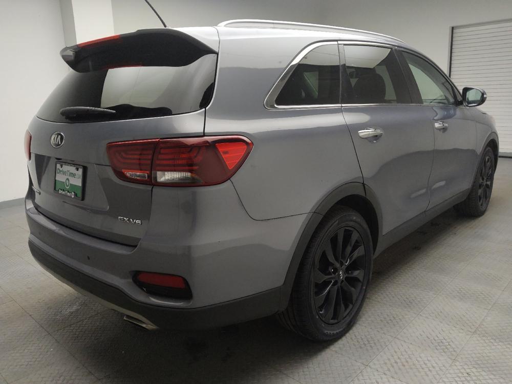 used 2020 Kia Sorento car, priced at $22,895