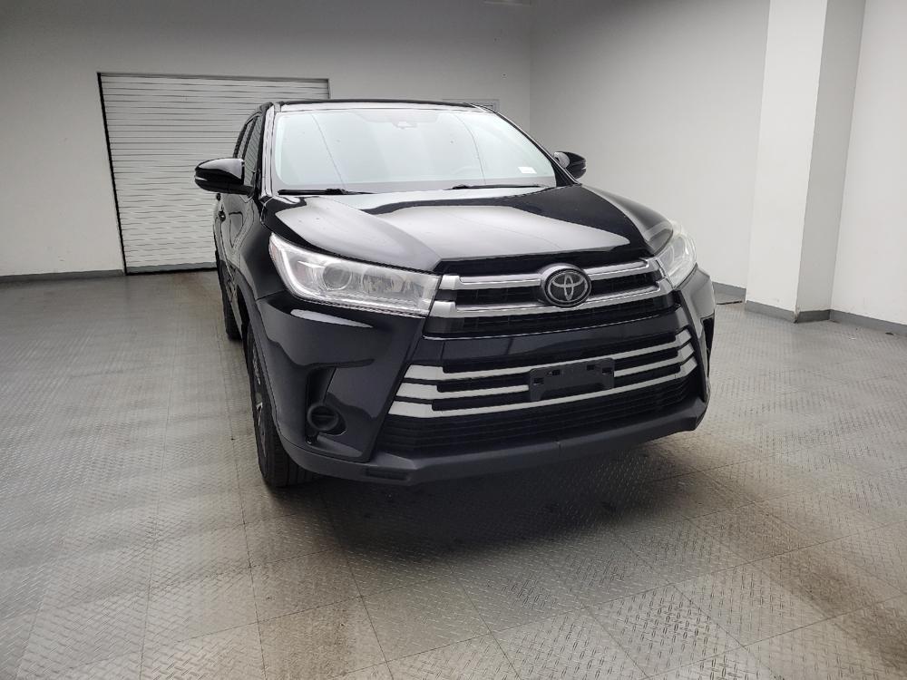 used 2018 Toyota Highlander car, priced at $20,895