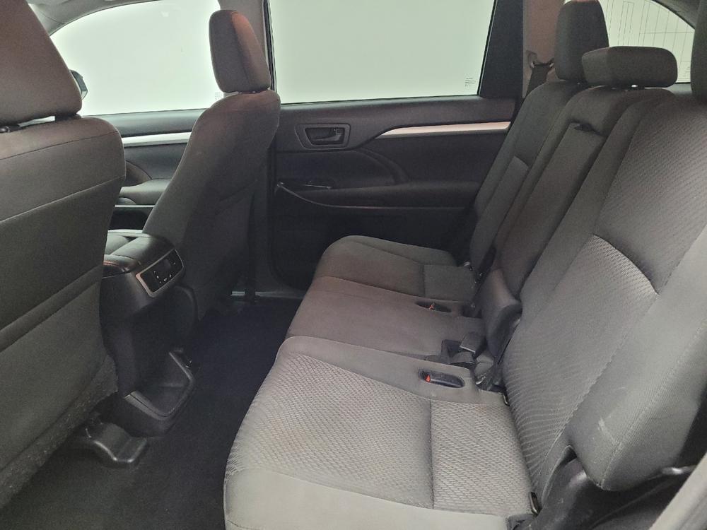 used 2018 Toyota Highlander car, priced at $20,895