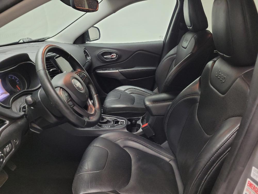 used 2019 Jeep Cherokee car, priced at $21,295