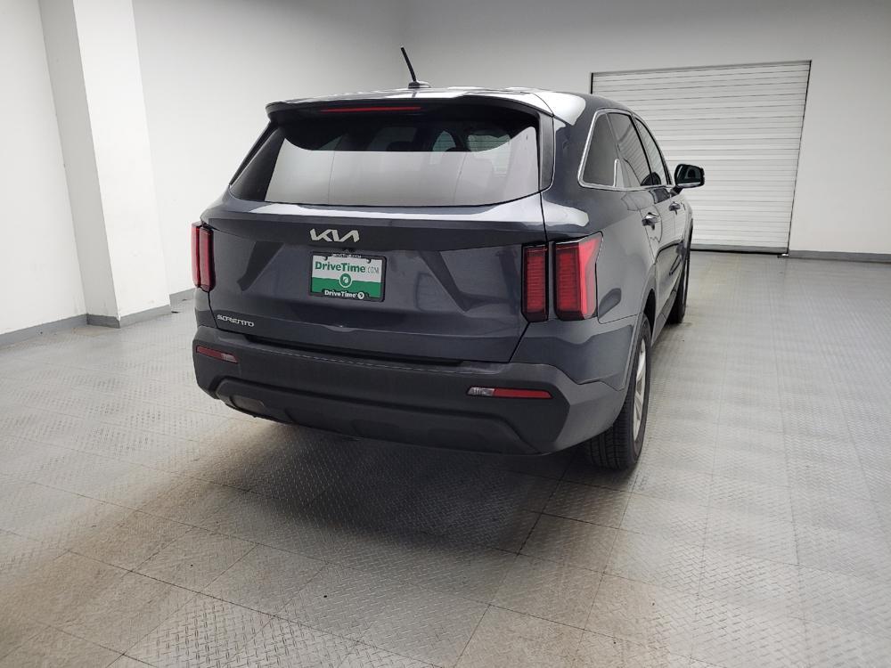 used 2023 Kia Sorento car, priced at $21,795