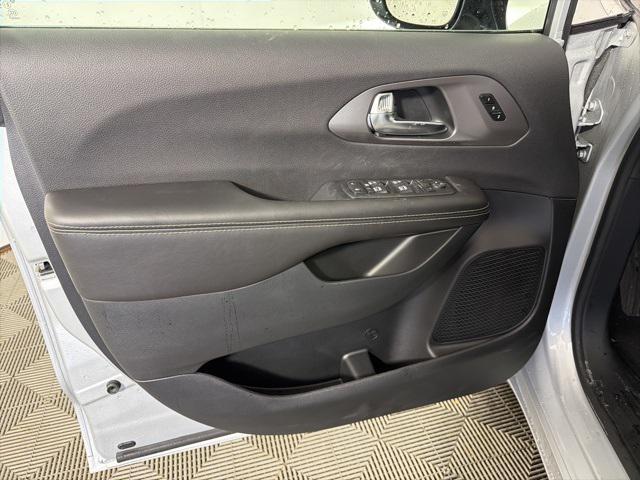 new 2026 Chrysler Pacifica car, priced at $39,711