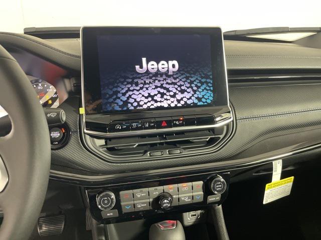 new 2026 Jeep Compass car, priced at $32,495