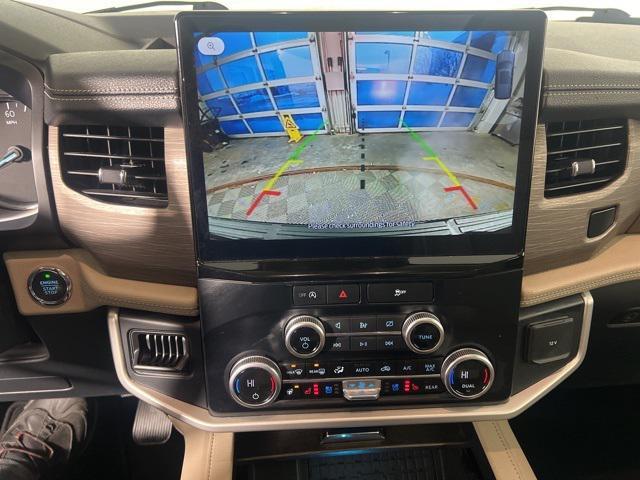 used 2024 Ford Expedition car, priced at $44,999