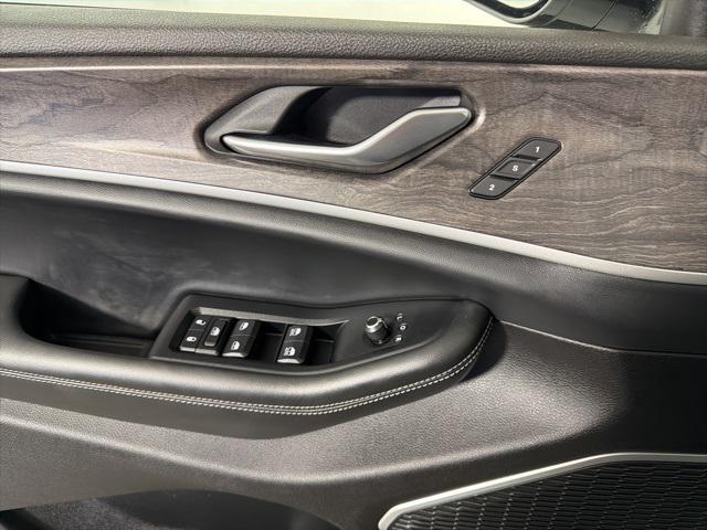 used 2021 Jeep Grand Cherokee L car, priced at $27,999