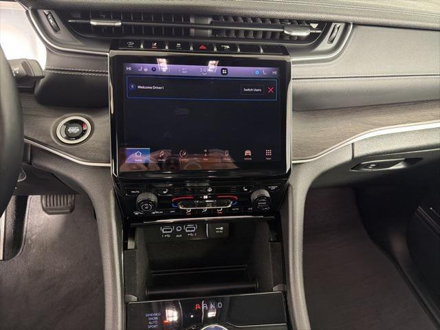 used 2021 Jeep Grand Cherokee L car, priced at $27,999