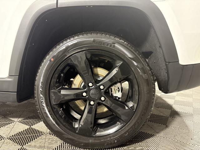 new 2025 Jeep Grand Cherokee car, priced at $45,774