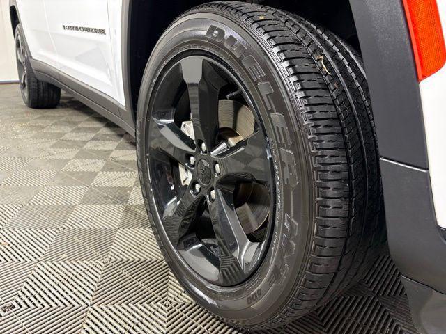 used 2023 Jeep Grand Cherokee L car, priced at $31,516