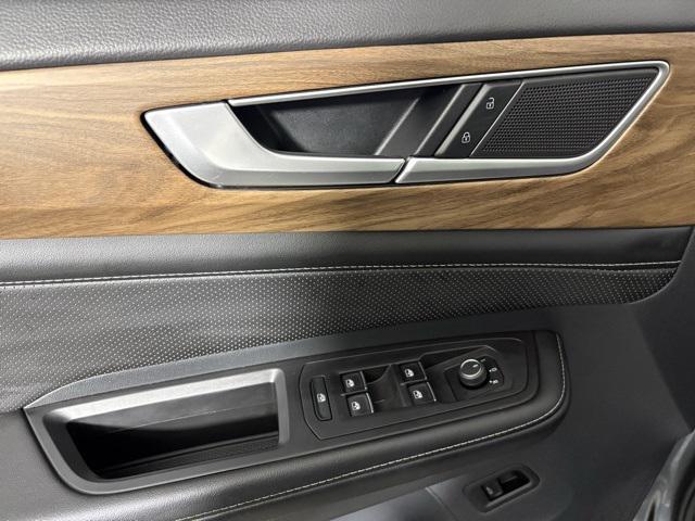 used 2024 Volkswagen Atlas car, priced at $29,414