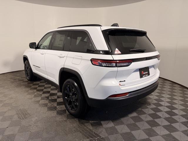 new 2026 Jeep Grand Cherokee car, priced at $43,768