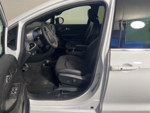 new 2026 Chrysler Voyager car, priced at $39,040