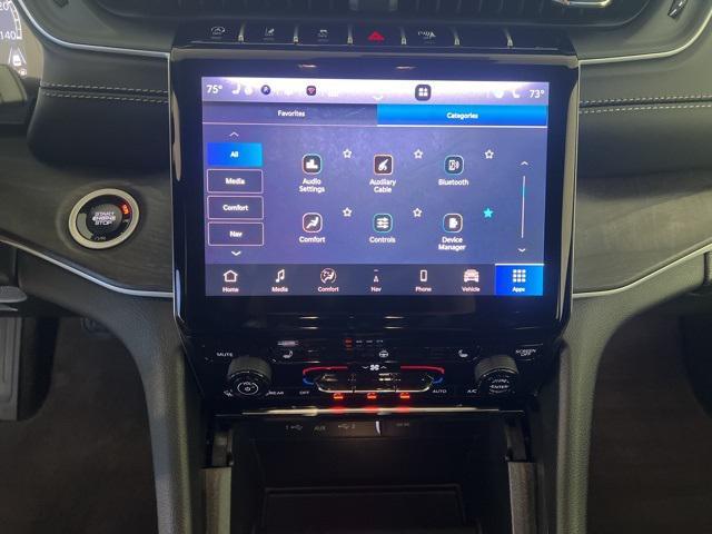 new 2025 Jeep Grand Cherokee car, priced at $36,599